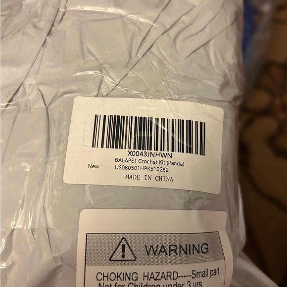 Large Size Chenille Panda 🐼Crochet 🧶 Kit for Beginners - Picture 3 of 10